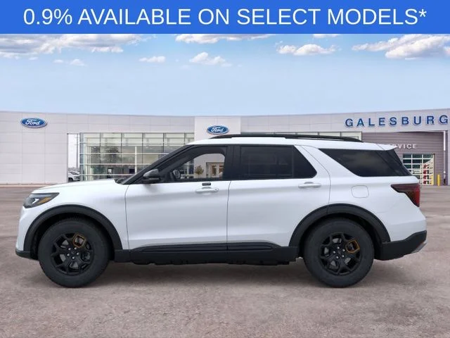 New 2026 Star White Metallic Tri-Coat Ford Tremor® image 3