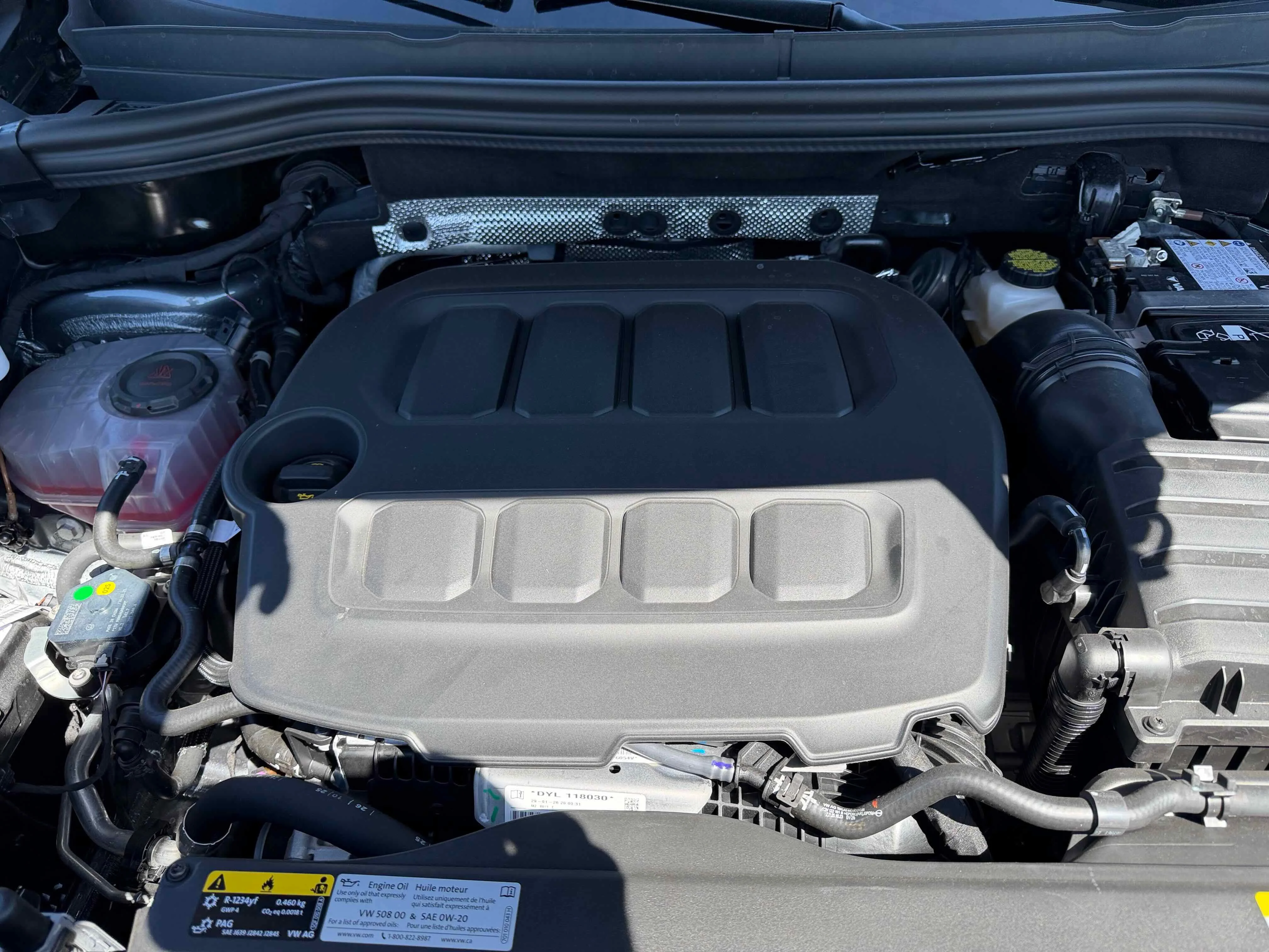 New 2026 Platinum Gray Volkswagen SE R-Line Black image 31