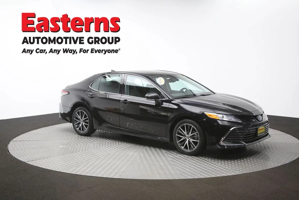 Used 2022 Black Toyota XLE image 47