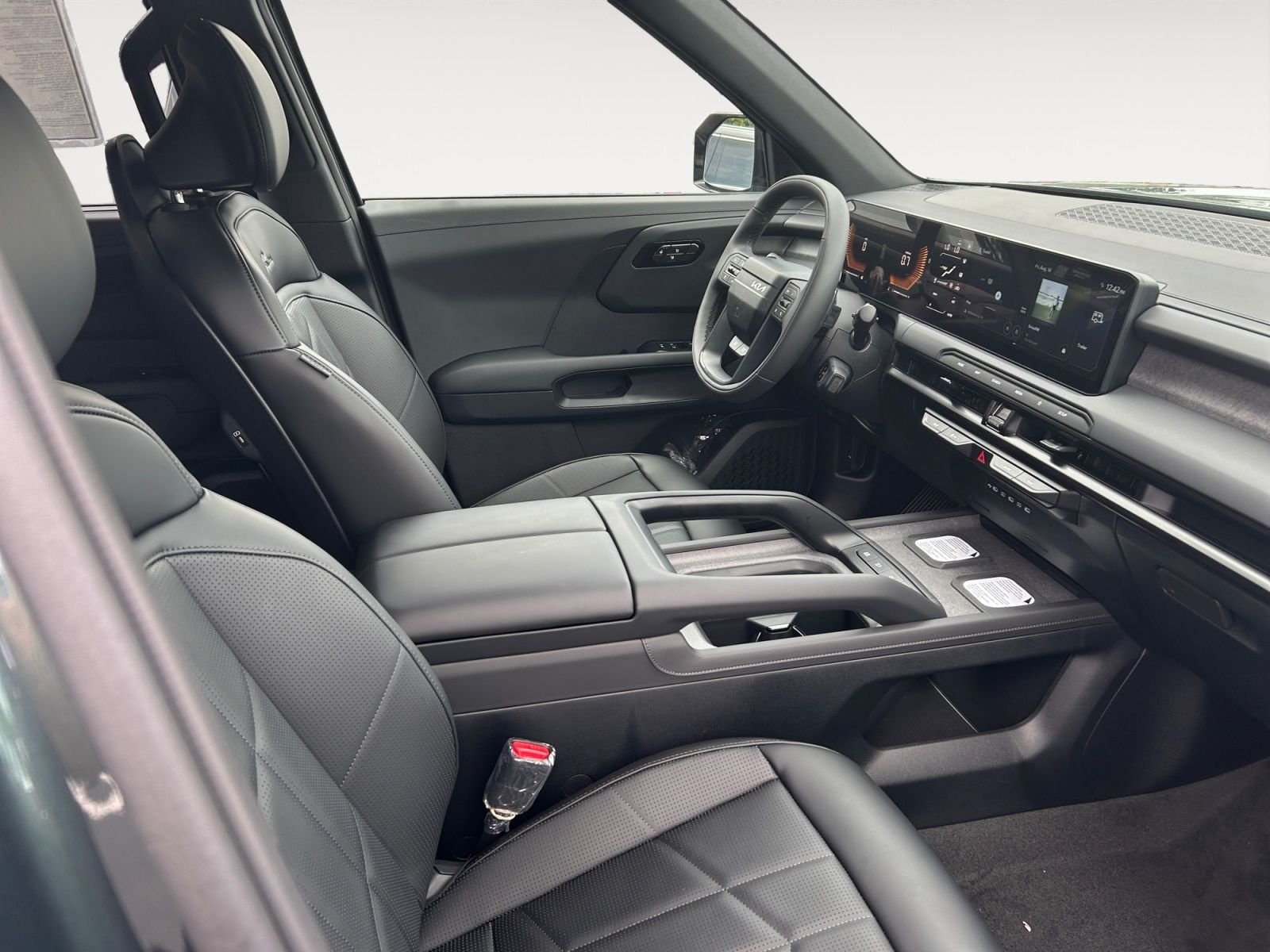 New 2027 Black Jade Green Kia X-Line EX image 15