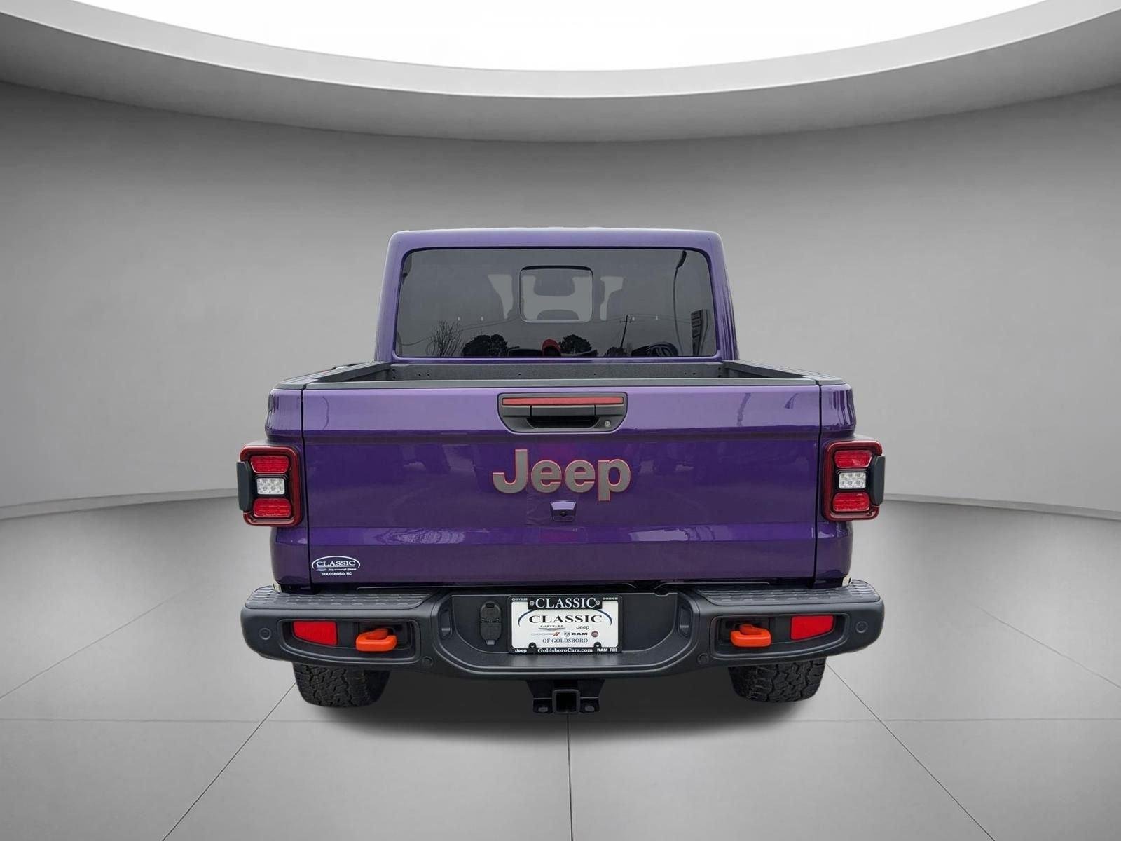 New 2026 Reign Exterior Paint Jeep Mojave X image 6
