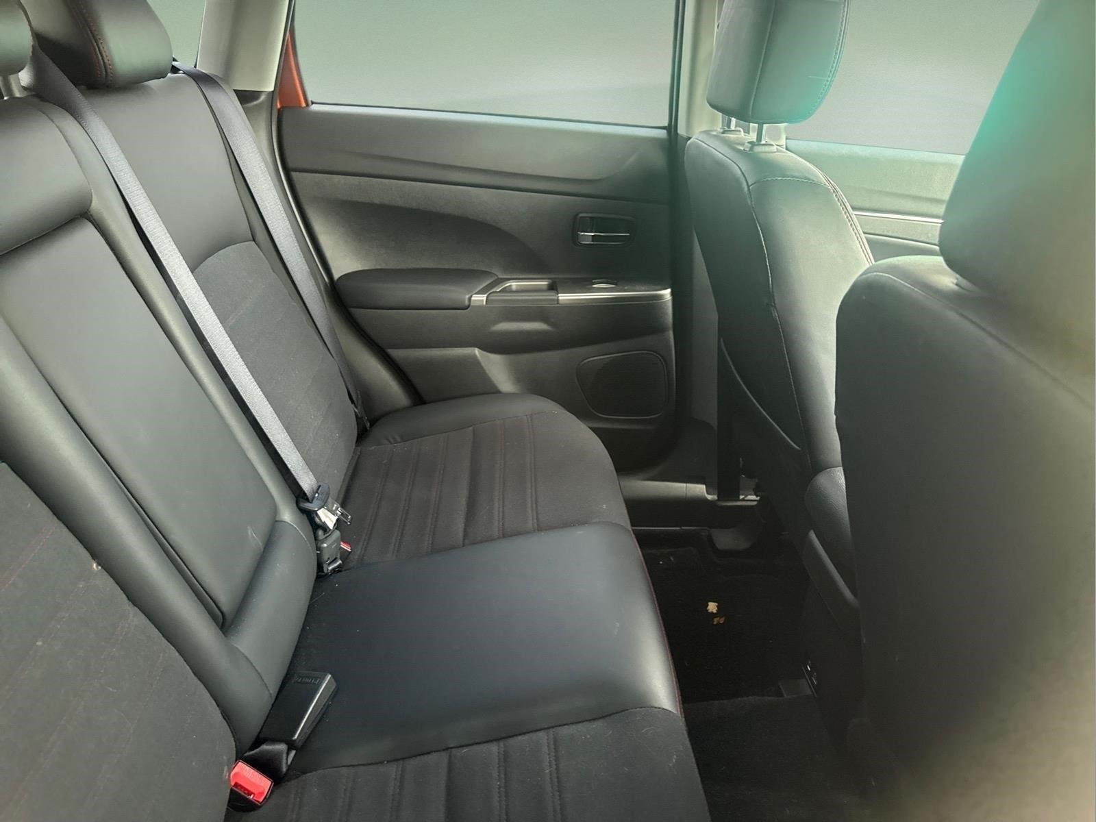 Used 2023 Sunshine Orange Metallic Mitsubishi ES image 19