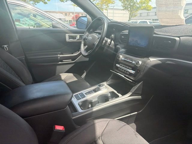 Used 2020 Silver Spruce Metallic Ford XLT image 8