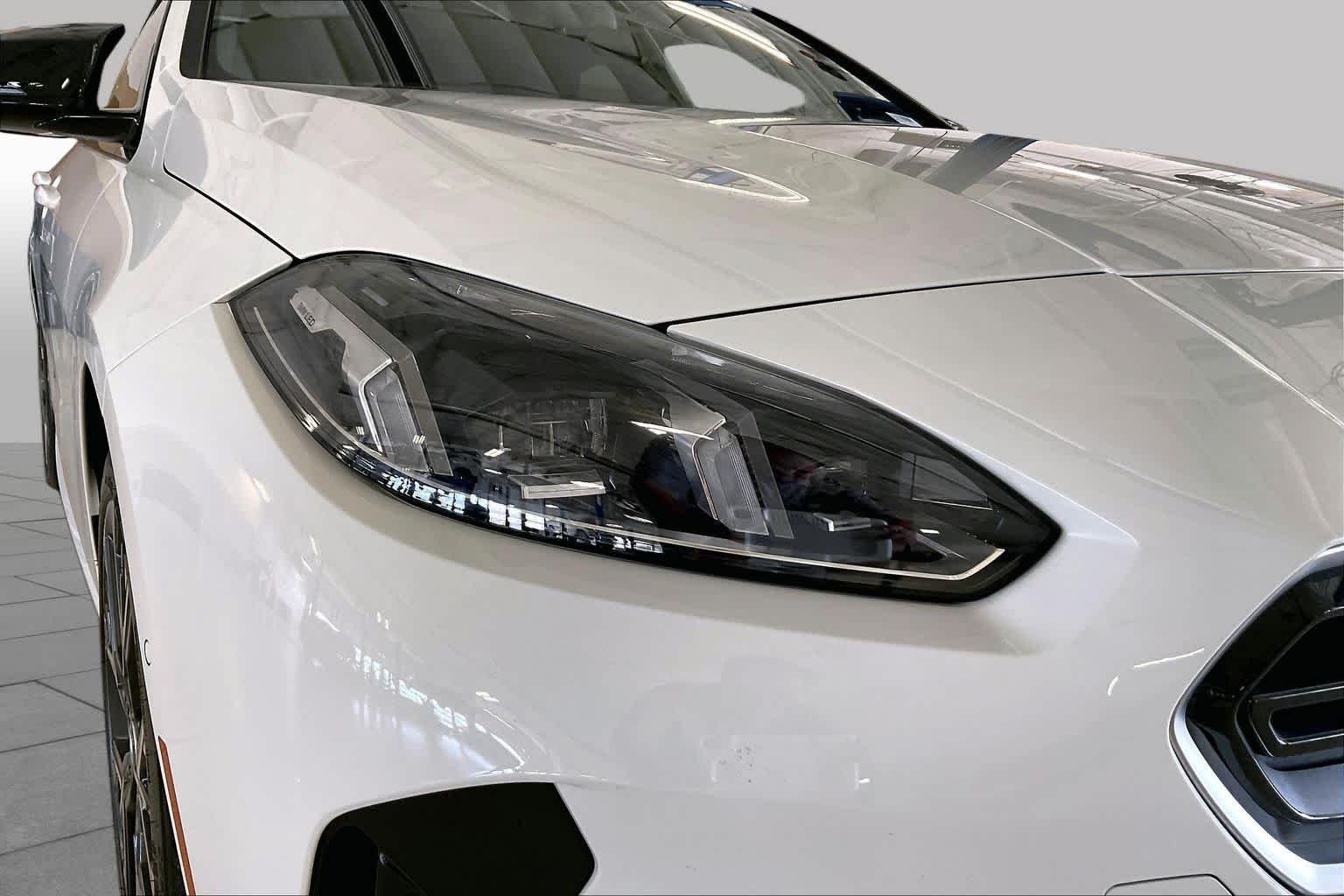 2025 BMW 2 Series M235 - Photo 24