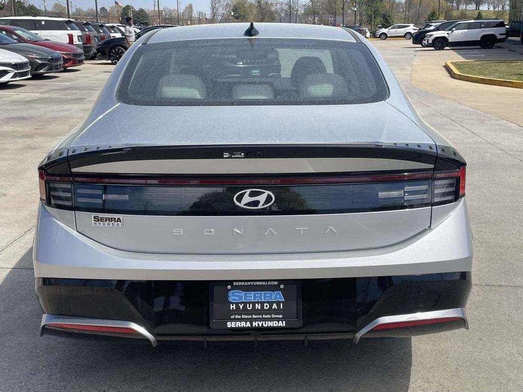 New 2026 Silver Hyundai SEL Sport image 27
