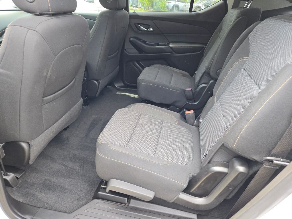Used 2019 White Chevrolet LT image 14