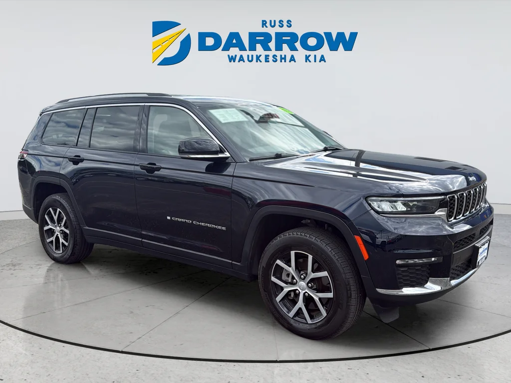 Used 2023 Black Jeep Limited image 7
