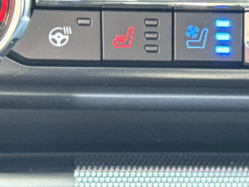 New 2026 Gray Ford Lariat image 30