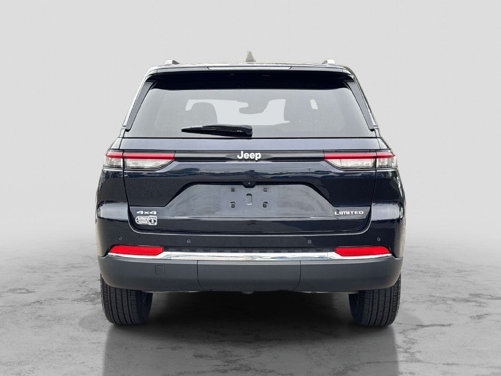 Used 2024 Black Jeep Limited image 4