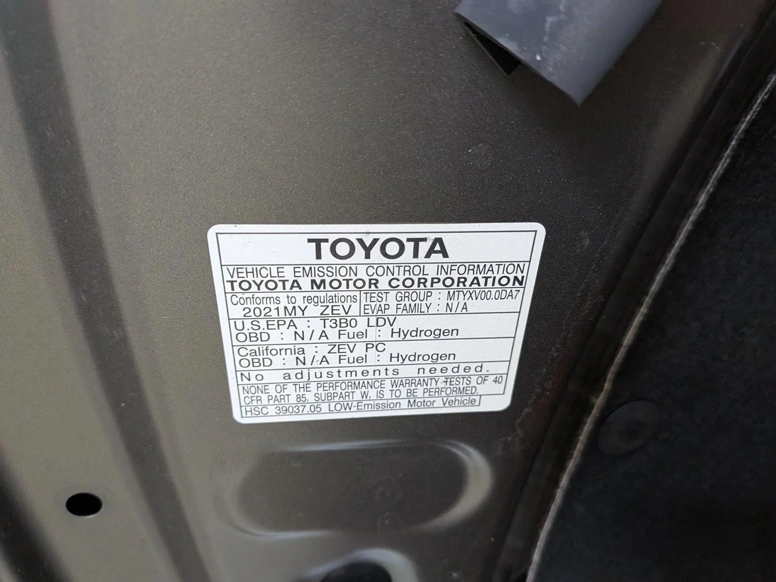 Used 2021 Heavy Metal Toyota XLE image 21