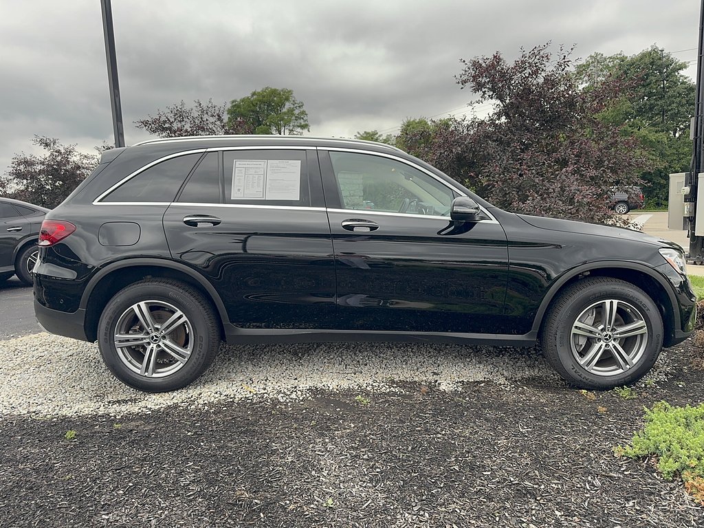 Used 2021 Black Mercedes-Benz GLC 300 4MATIC® image 4