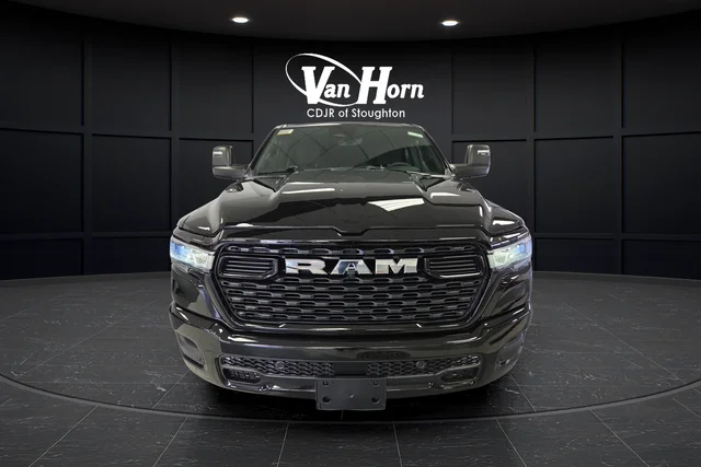 New 2026 Diamond Black Crystal Pearl-Coat Exterior Paint RAM Big Horn/Lone Star image 10