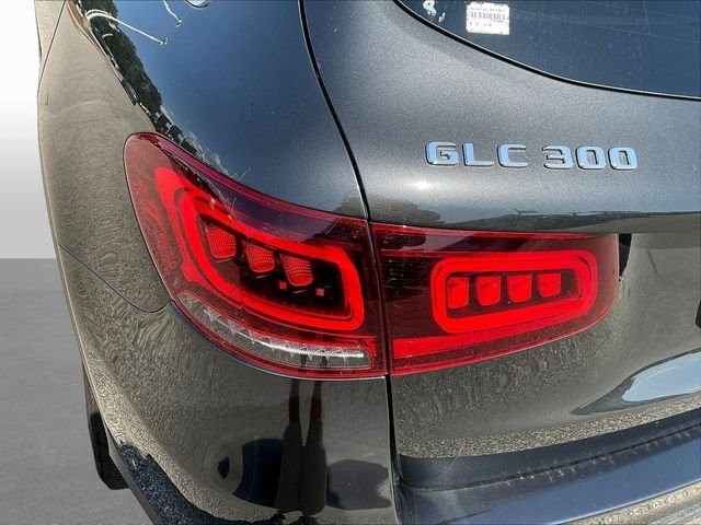 Used 2022 Gray Mercedes-Benz GLC 300 image 24