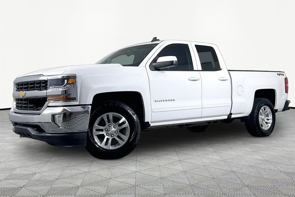 Used 2019 White Chevrolet LT image 1