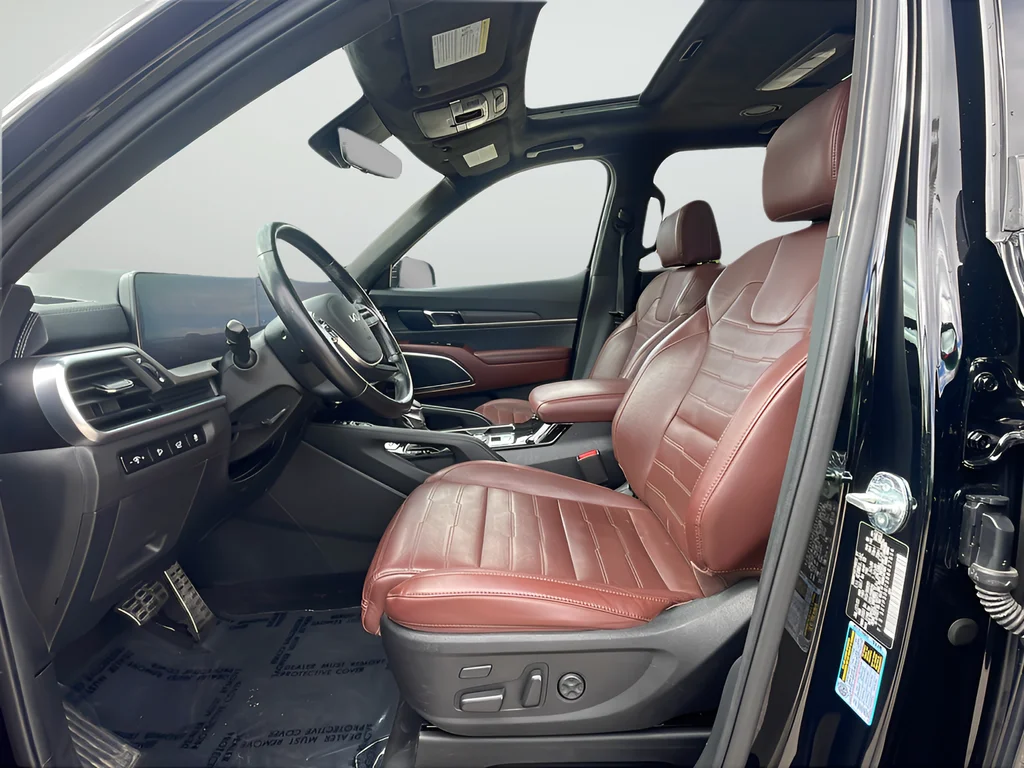 Used 2024 Black Kia SX-Prestige image 10