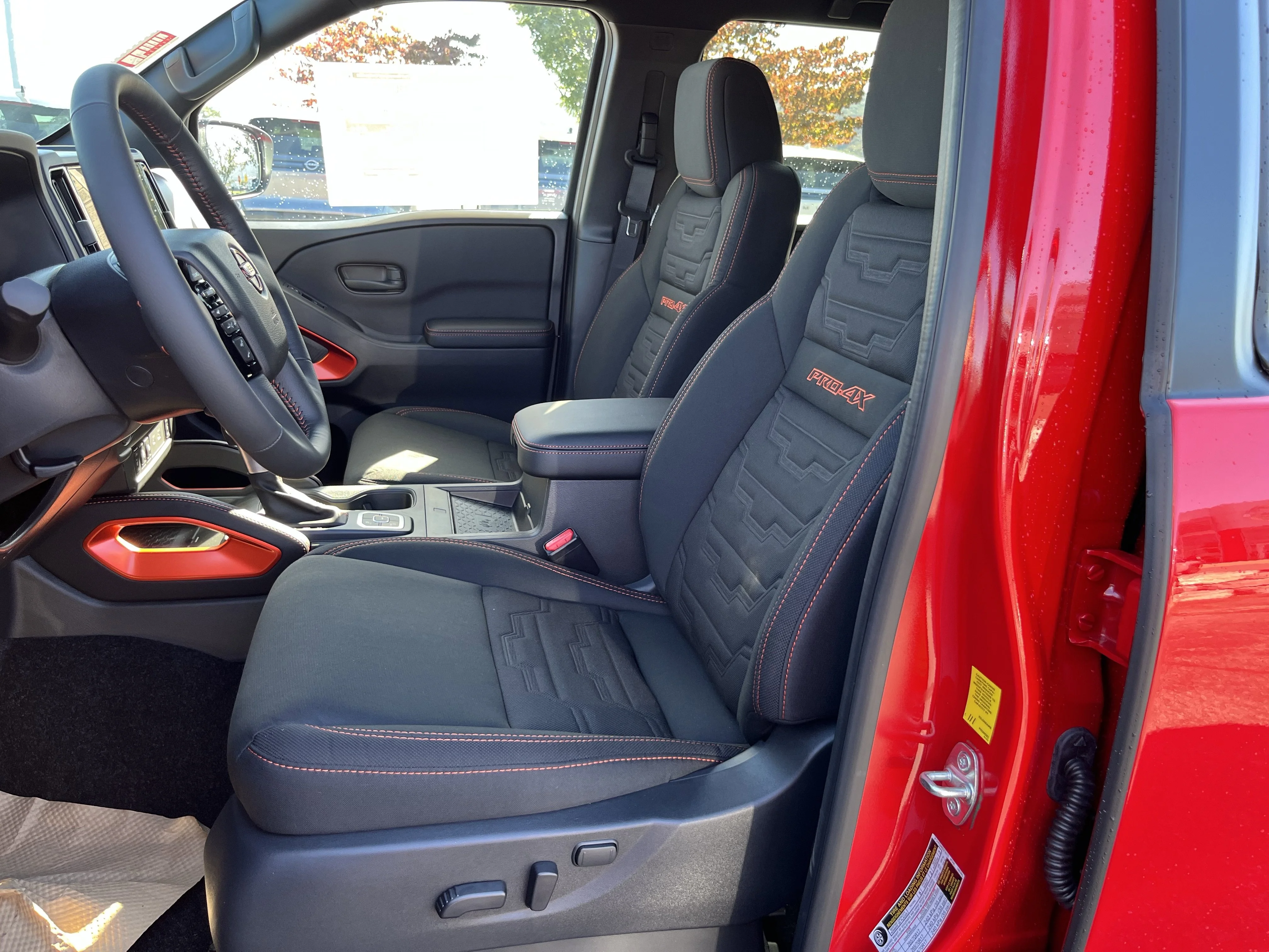 2026 Nissan Frontier PRO-4X - Photo 13