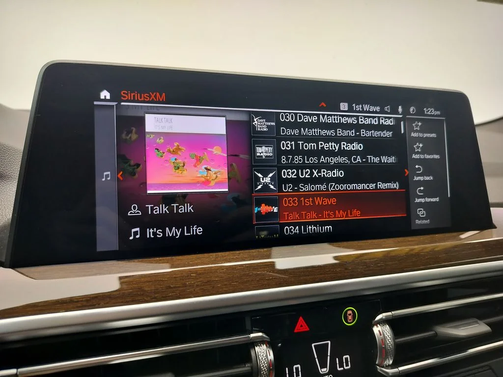 Used 2024 Skyscraper Grey Metallic BMW sDrive30i image 16