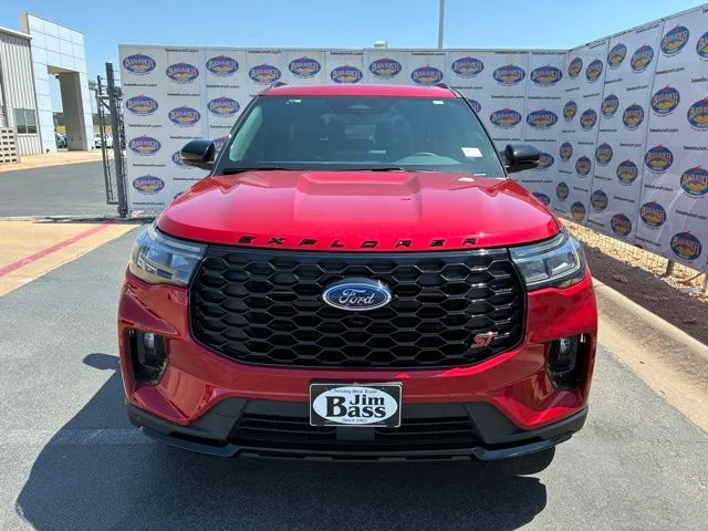 New 2026 Rapid Red Metallic Tinted Clearcoat Ford ST image 3
