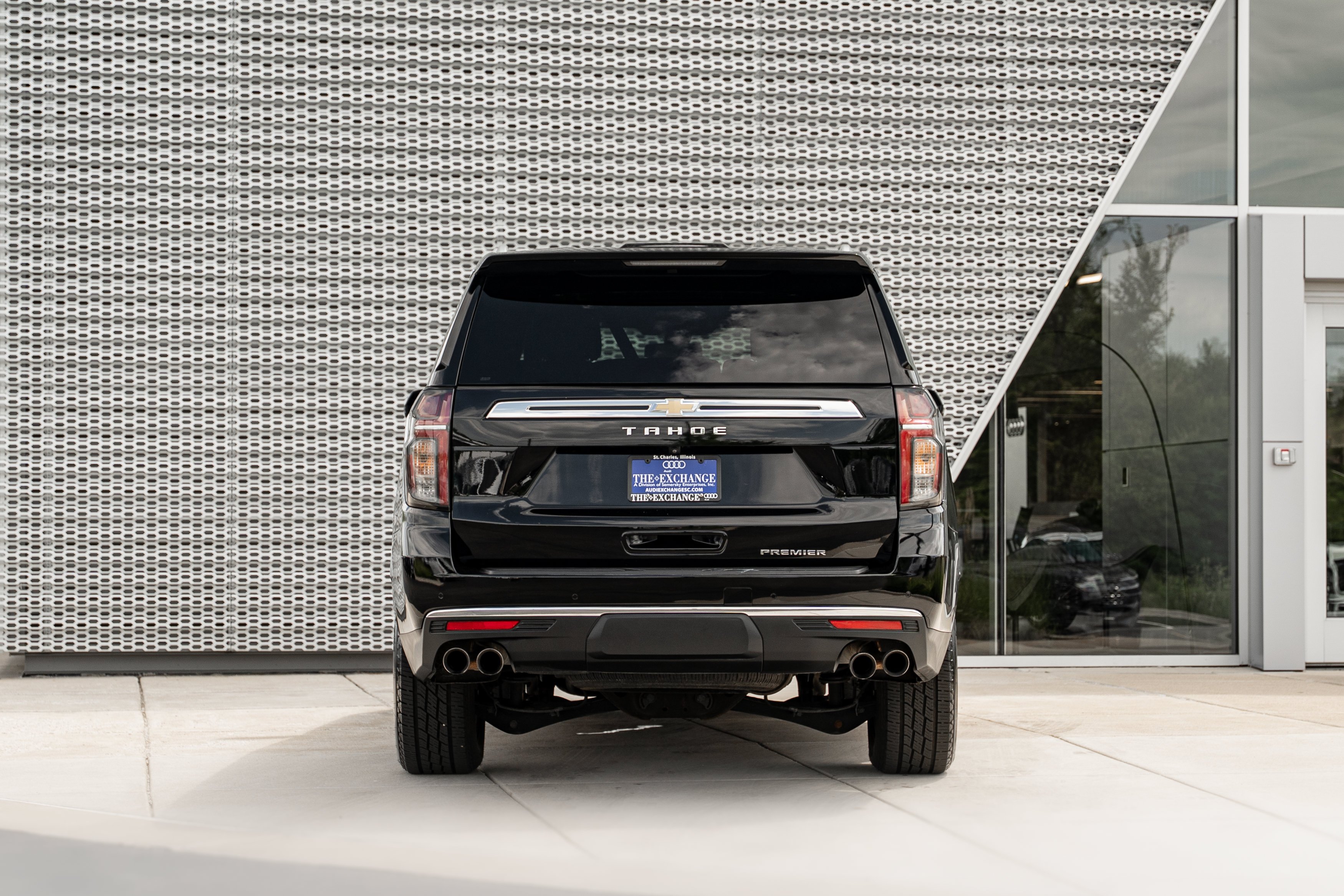 Used 2021 Black Chevrolet Premier image 28