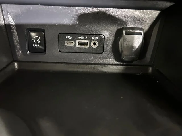 2024 Nissan Sentra SV - Photo 30