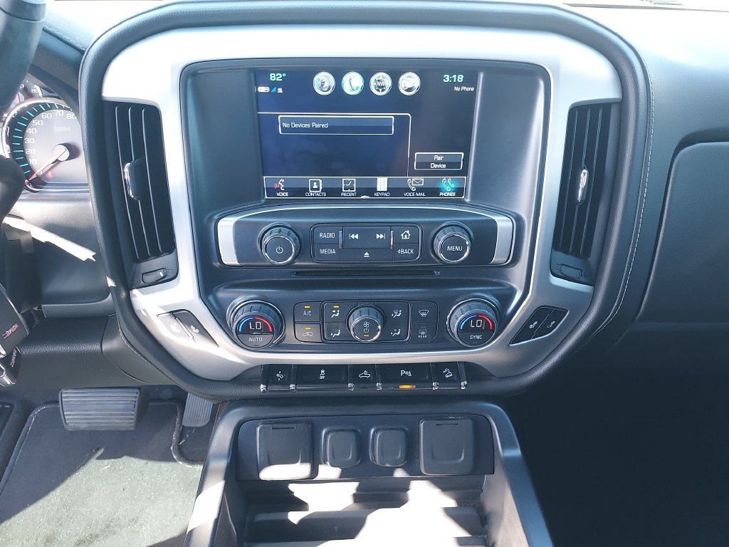 Used 2018 Black GMC SLT image 21