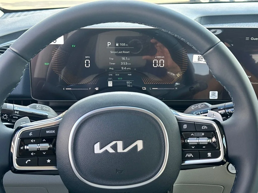 New 2026 White Kia EX image 12