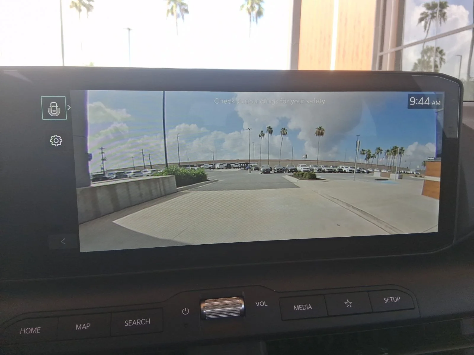 New 2026 White Kia LXS image 22
