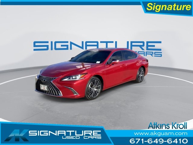 Used 2023 Red Lexus ES 350 Luxury image 5