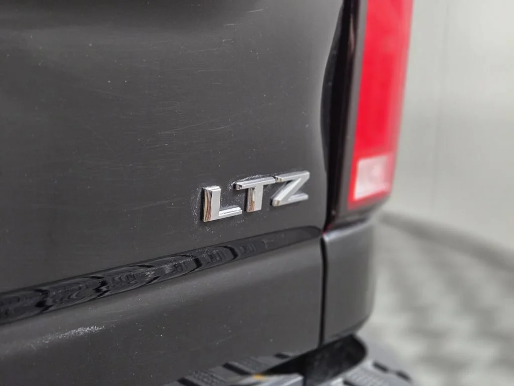 Used 2025 Black Chevrolet LTZ image 28