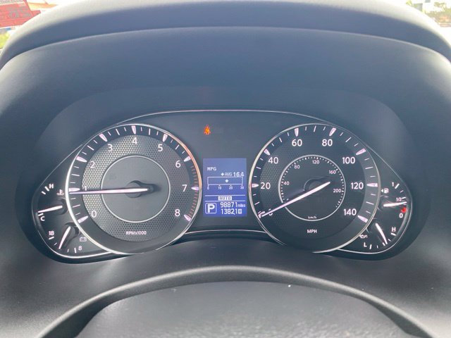 Used 2020 Pearl White Nissan SL image 17