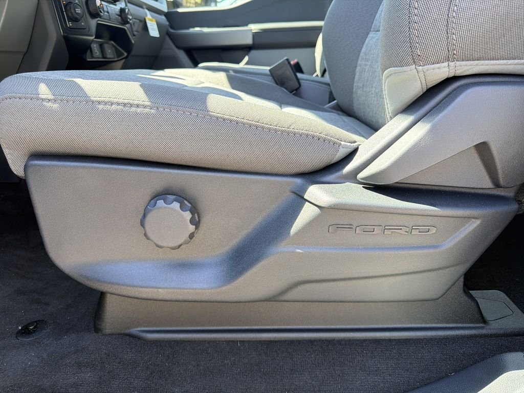 New 2026 Carbonized Gray Metallic Ford F-250® XL image 13