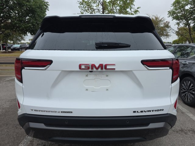 Used 2026 White GMC Elevation image 4