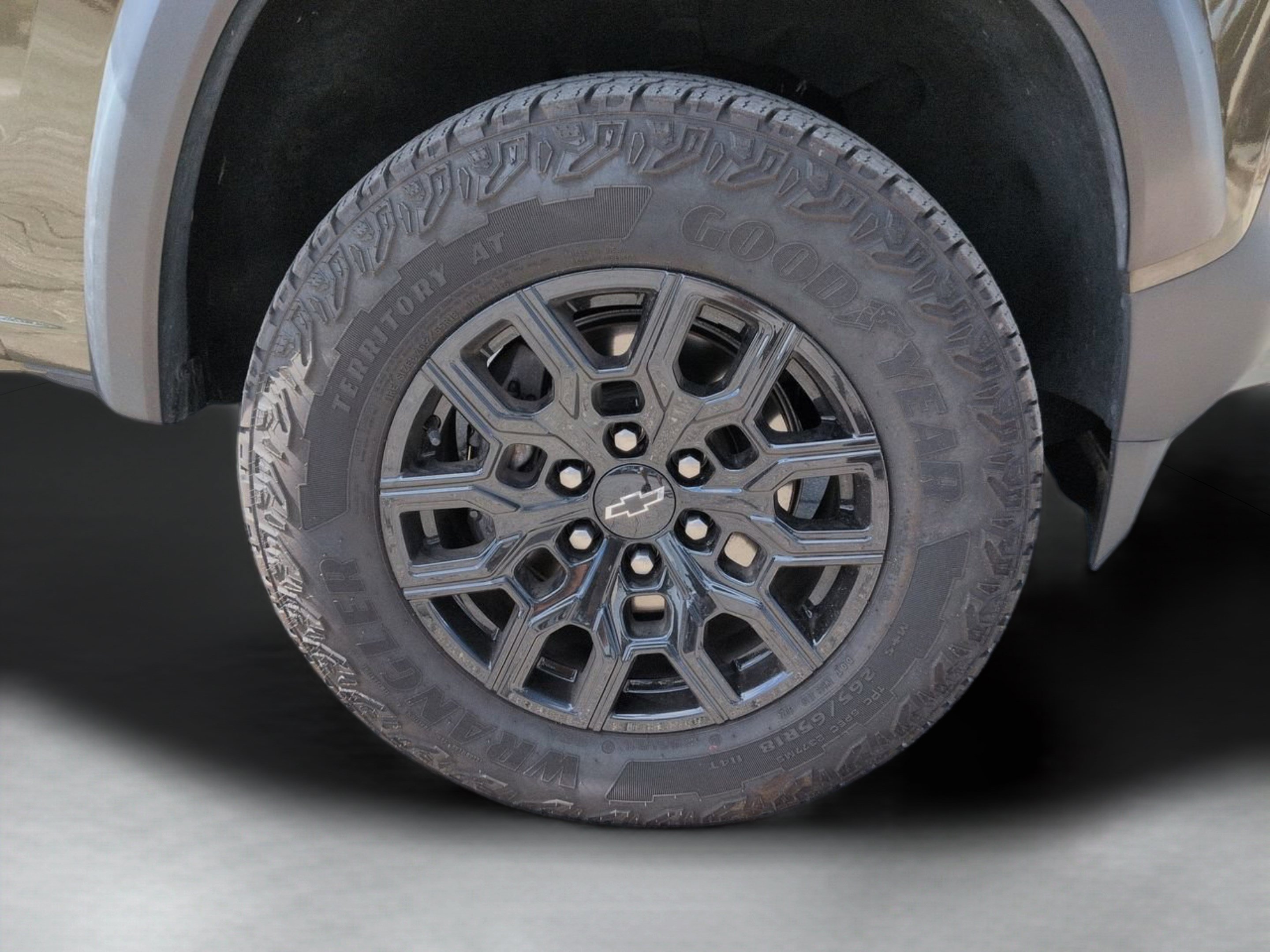 Used 2025 Harvest Bronze Metallic Chevrolet Trail Boss image 13