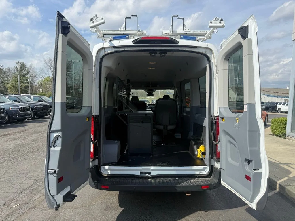 Used 2019 White Ford XLT image 38