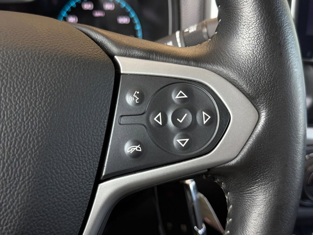 Used 2021 White Chevrolet ZR2 image 31