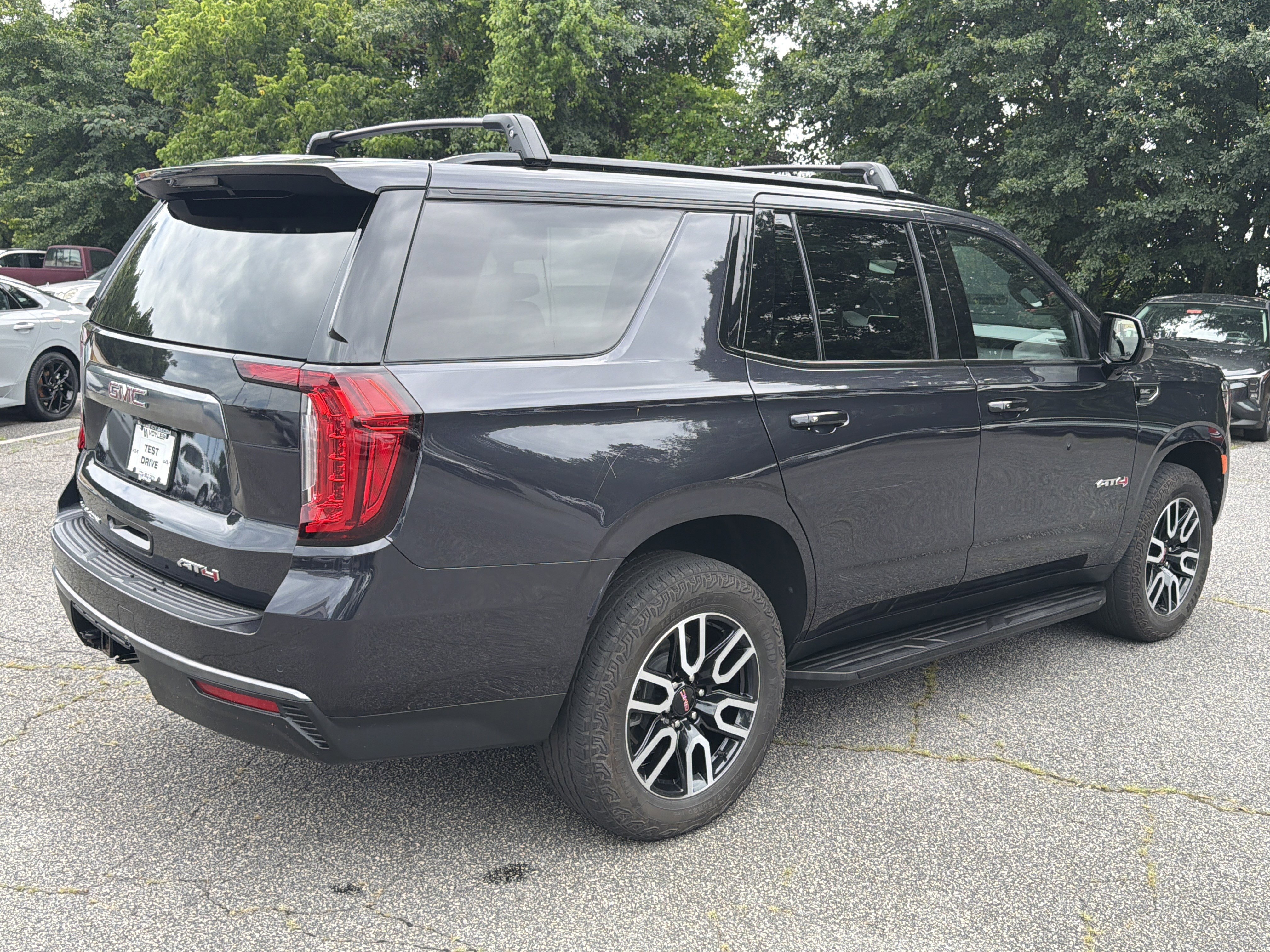 Used 2024 Titanium Rush Metallic GMC AT4 image 7