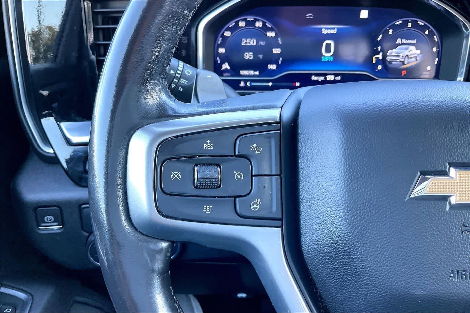 Used 2022 Iridescent Pearl Tricoat Chevrolet LTZ image 24