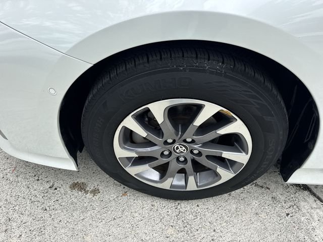 2022 Toyota Prius XLE - Photo 10
