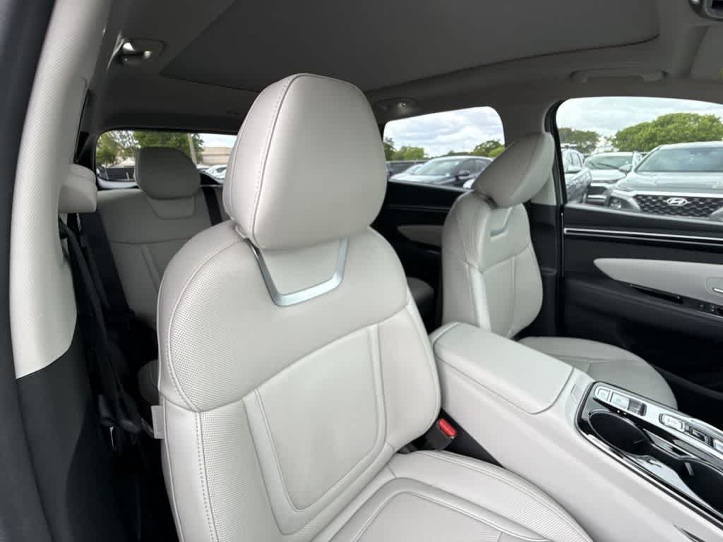 Used 2024 Shimmering Silver Hyundai Limited image 27
