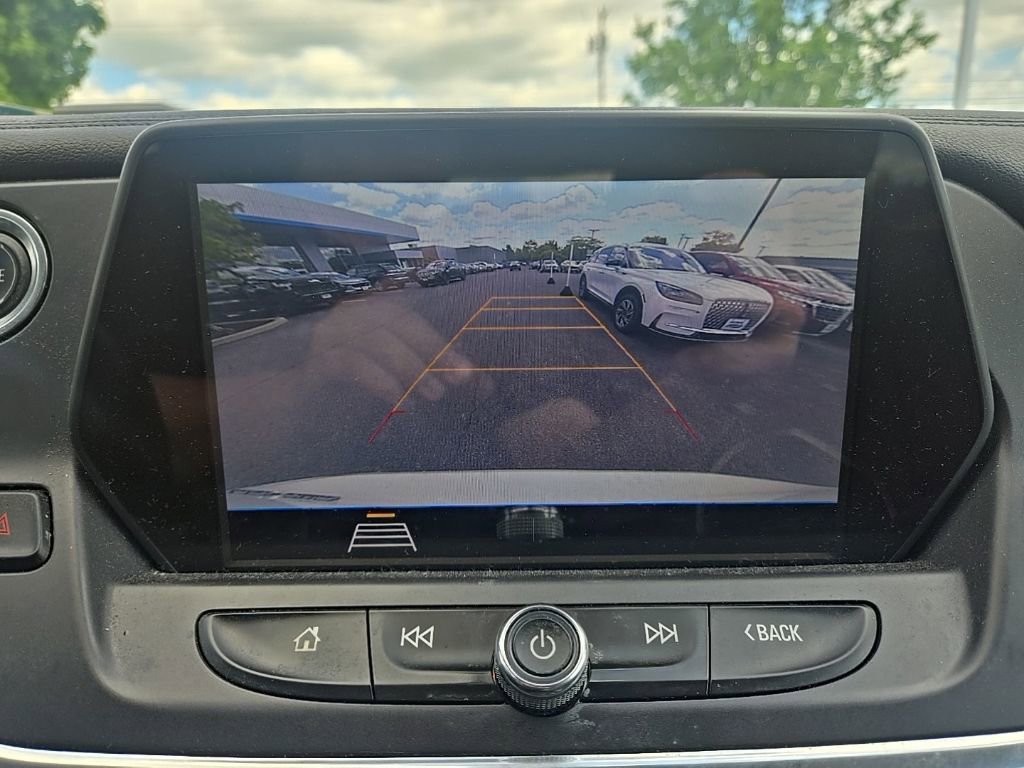 Used 2020 SUMMIT WHITE Chevrolet LT image 5