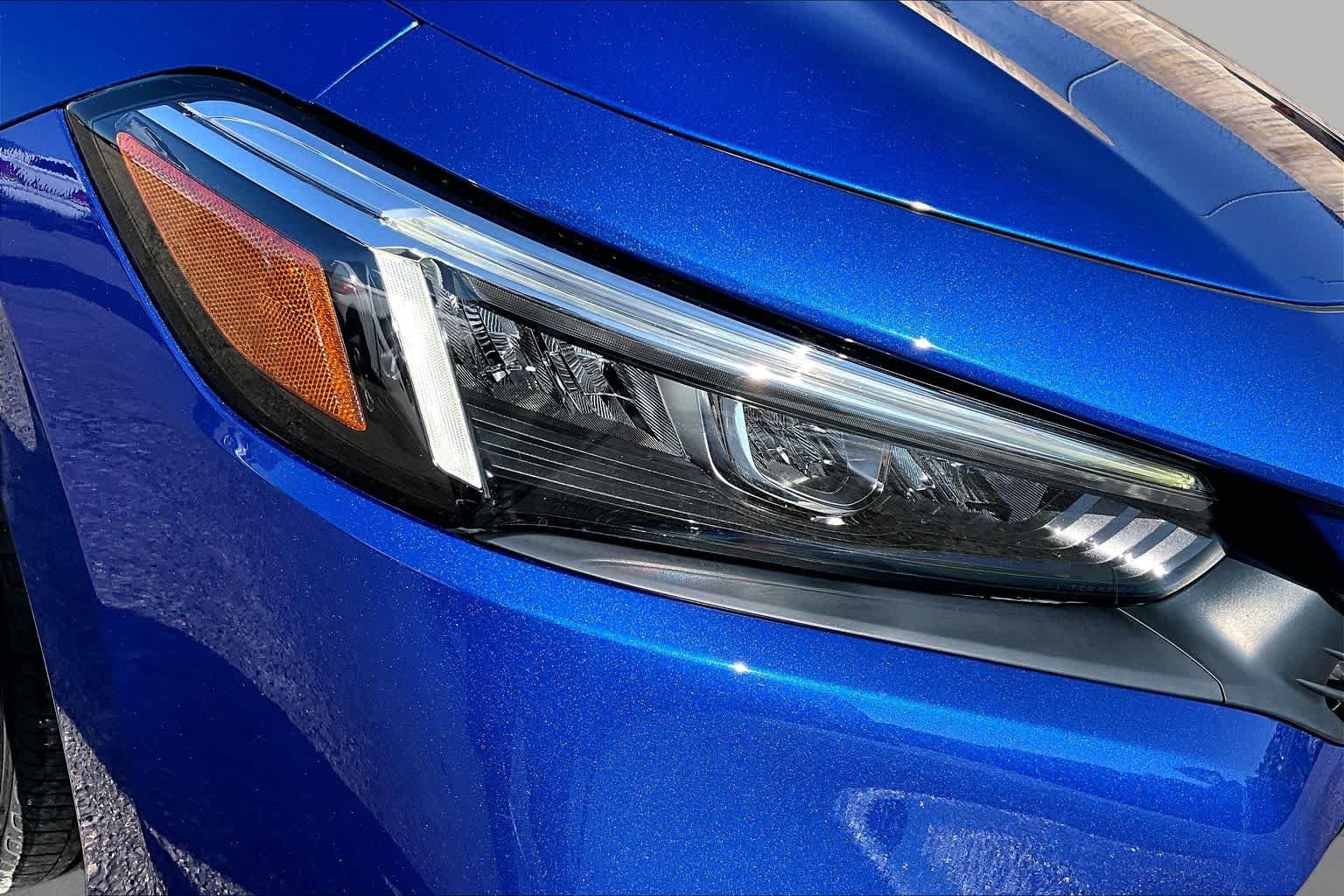 Certified Used 2022 Aegean Blue Metallic Honda EX image 28