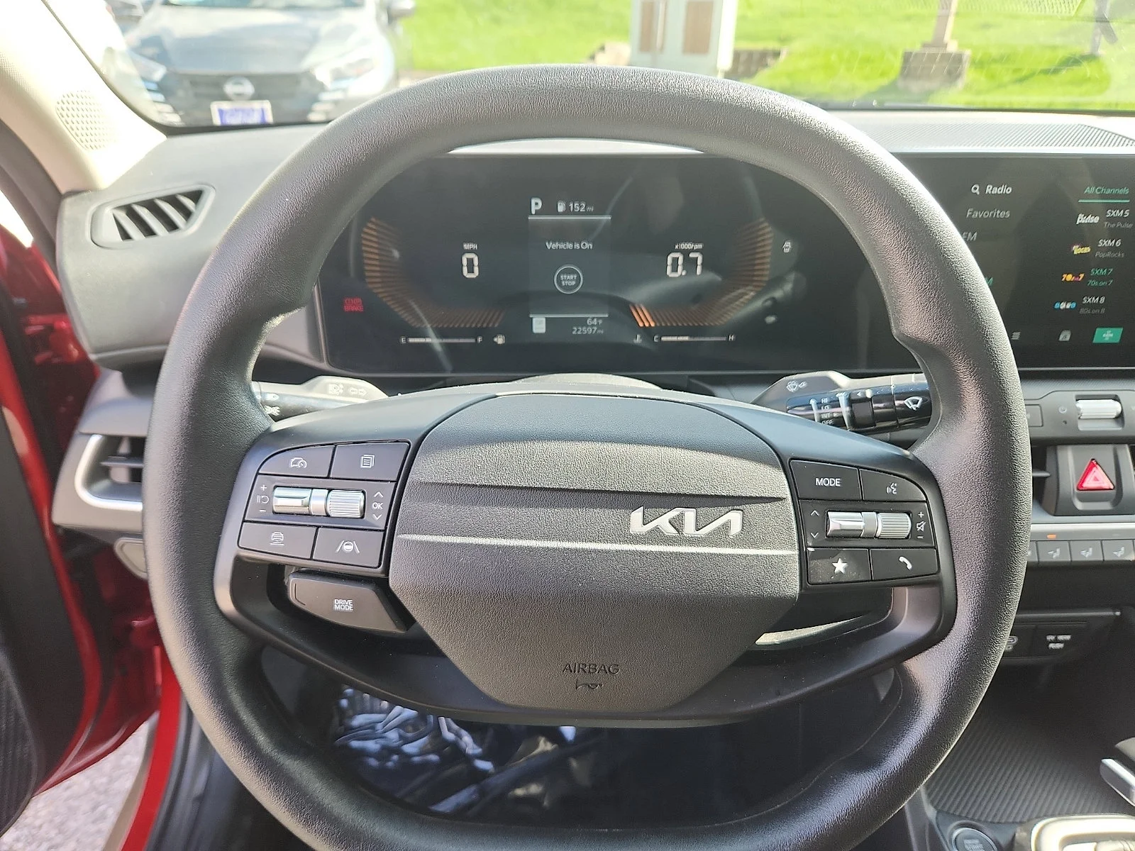 Used 2025 Red Kia LXS image 18