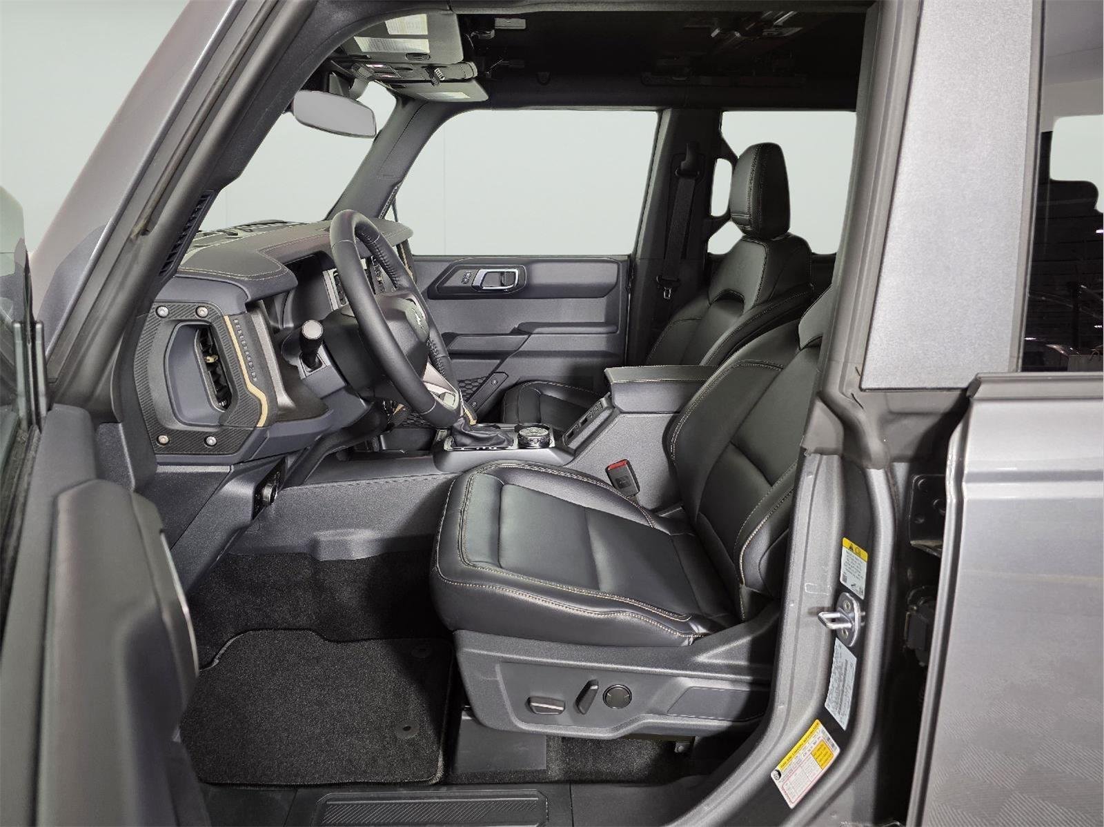 Used 2025 Carbonized Gray Metallic Ford Badlands image 12