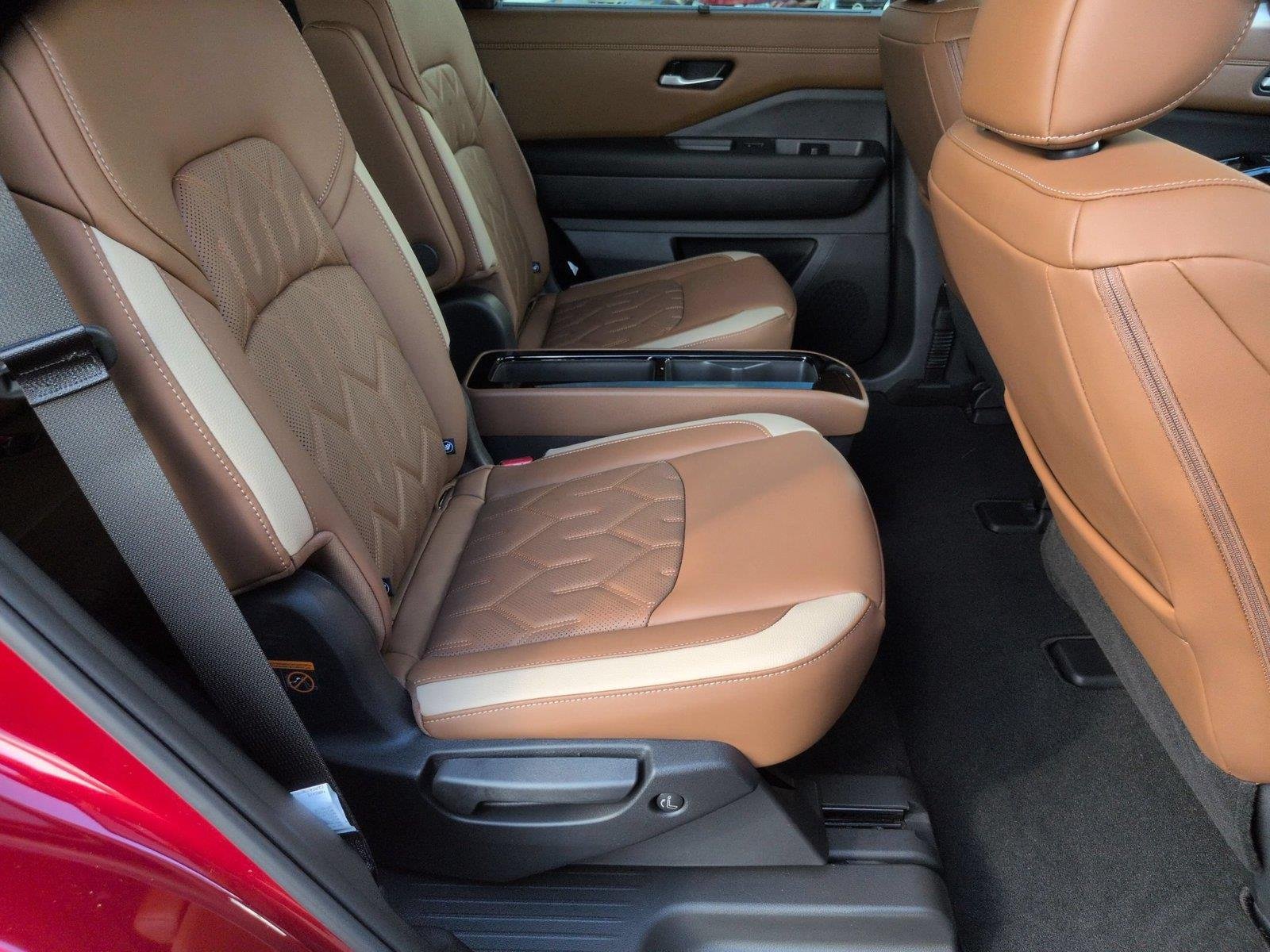 New 2026 Scarlet Ember Tintcoat Nissan Platinum image 37
