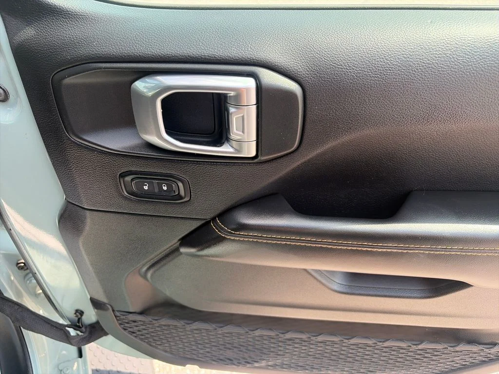 Used 2024 Gray Jeep Sahara image 47