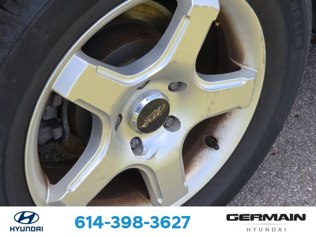 Used 2008  Toyota  image 11