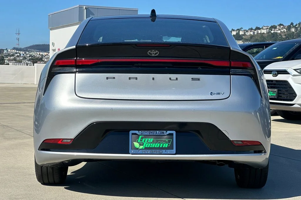 New 2027 Cutting Edge Toyota  XLE image 5