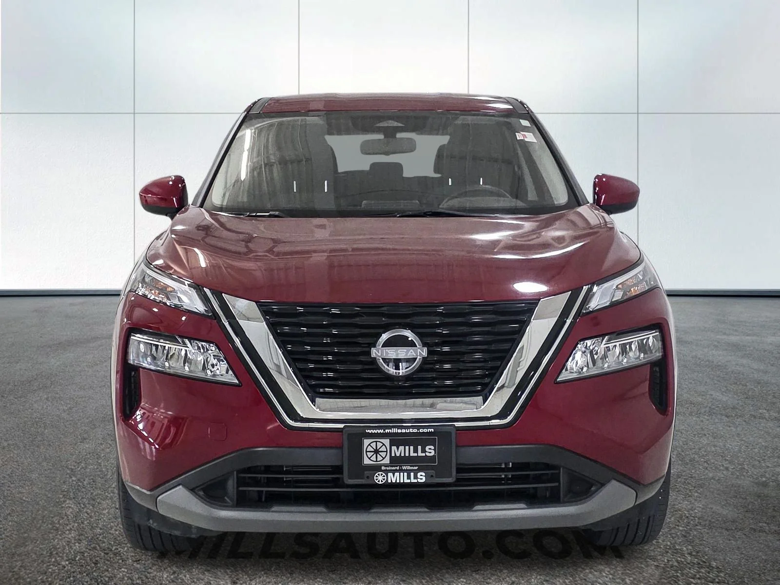 Used 2023 Red Nissan SV image 12