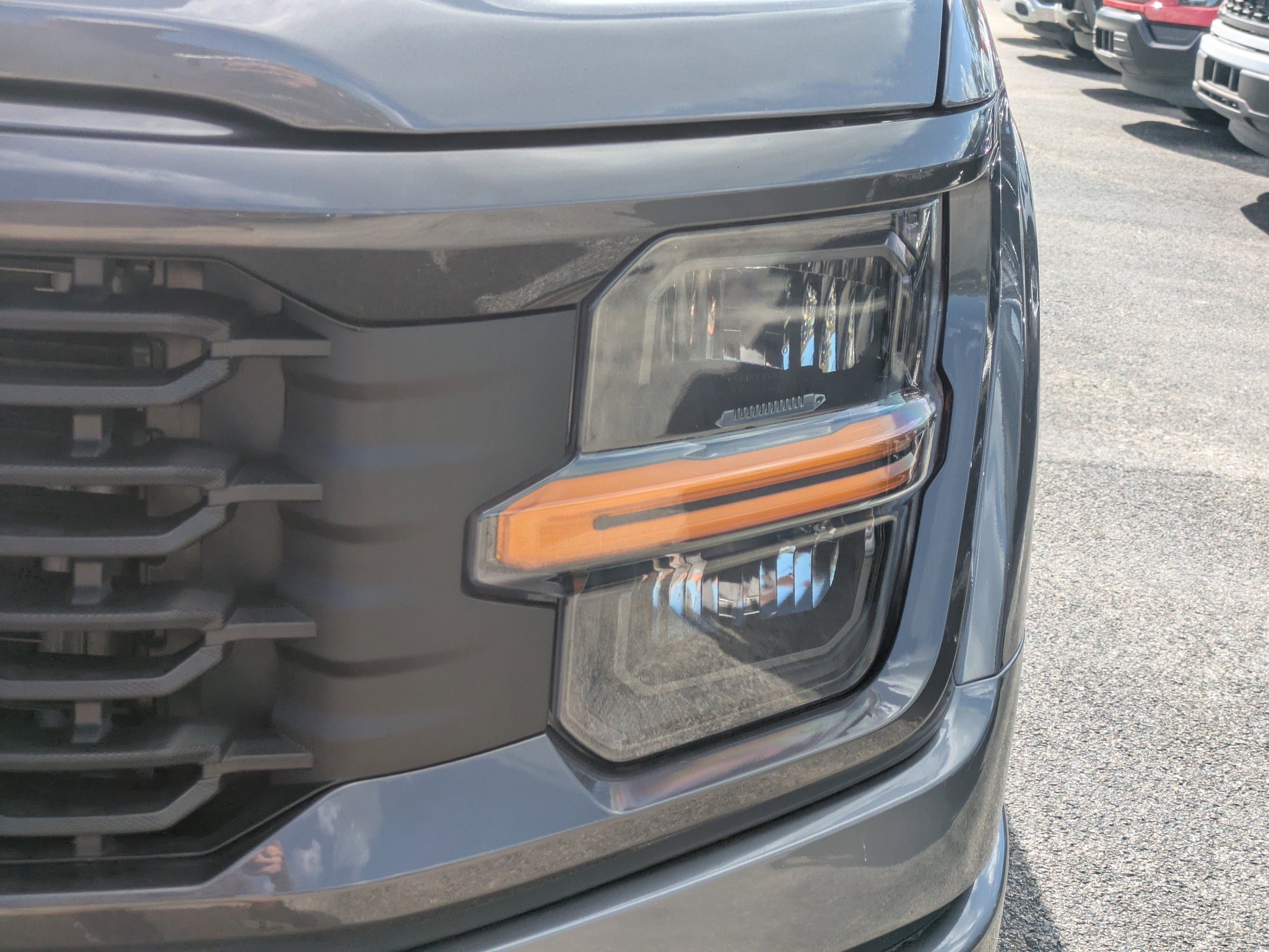 Used 2025  Ford STX image 9