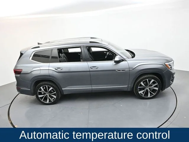 Used 2024  Volkswagen 2.0T SEL Premium R-Line image 29